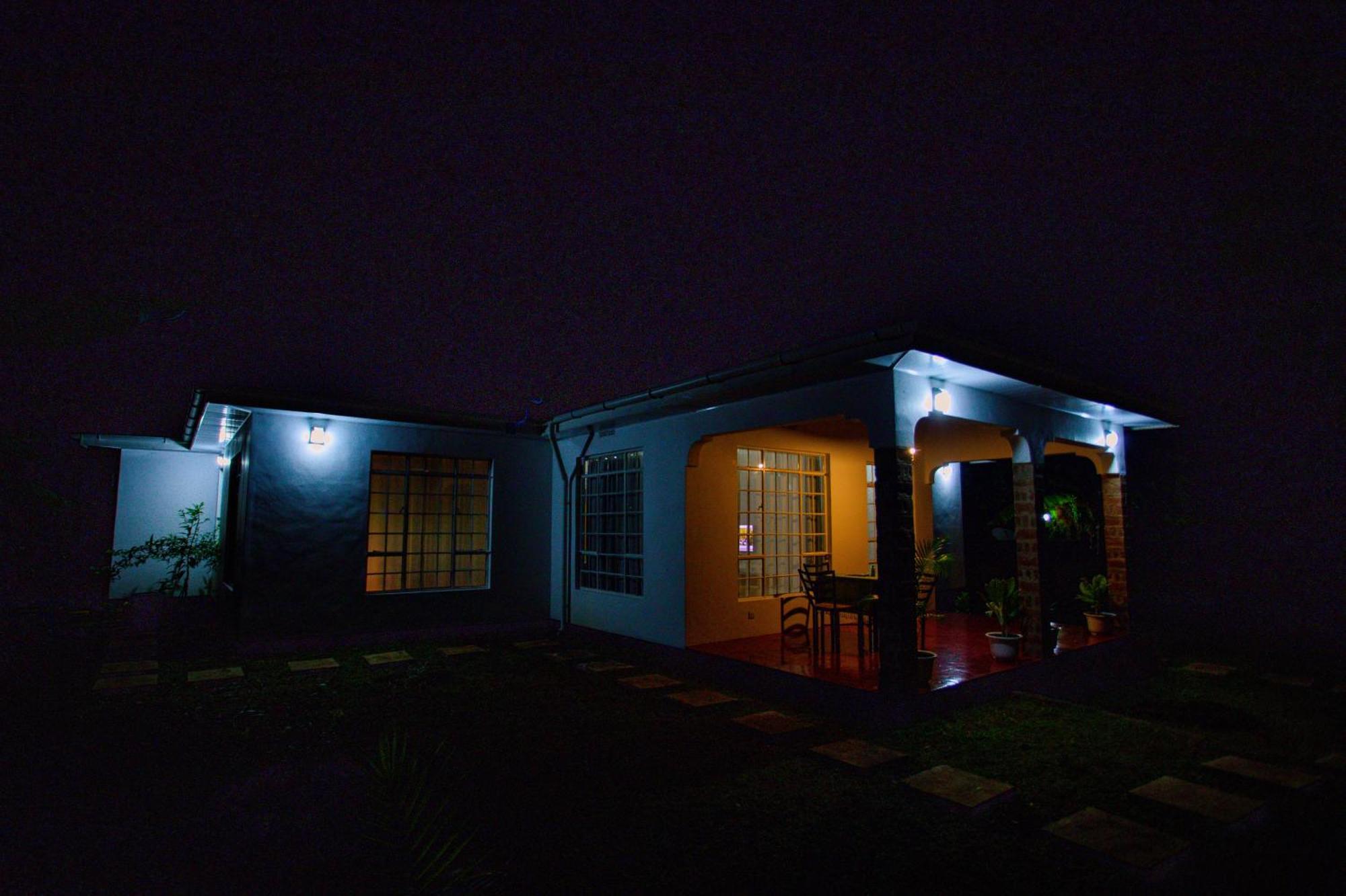 Royal Homestay Moshi Extérieur photo
