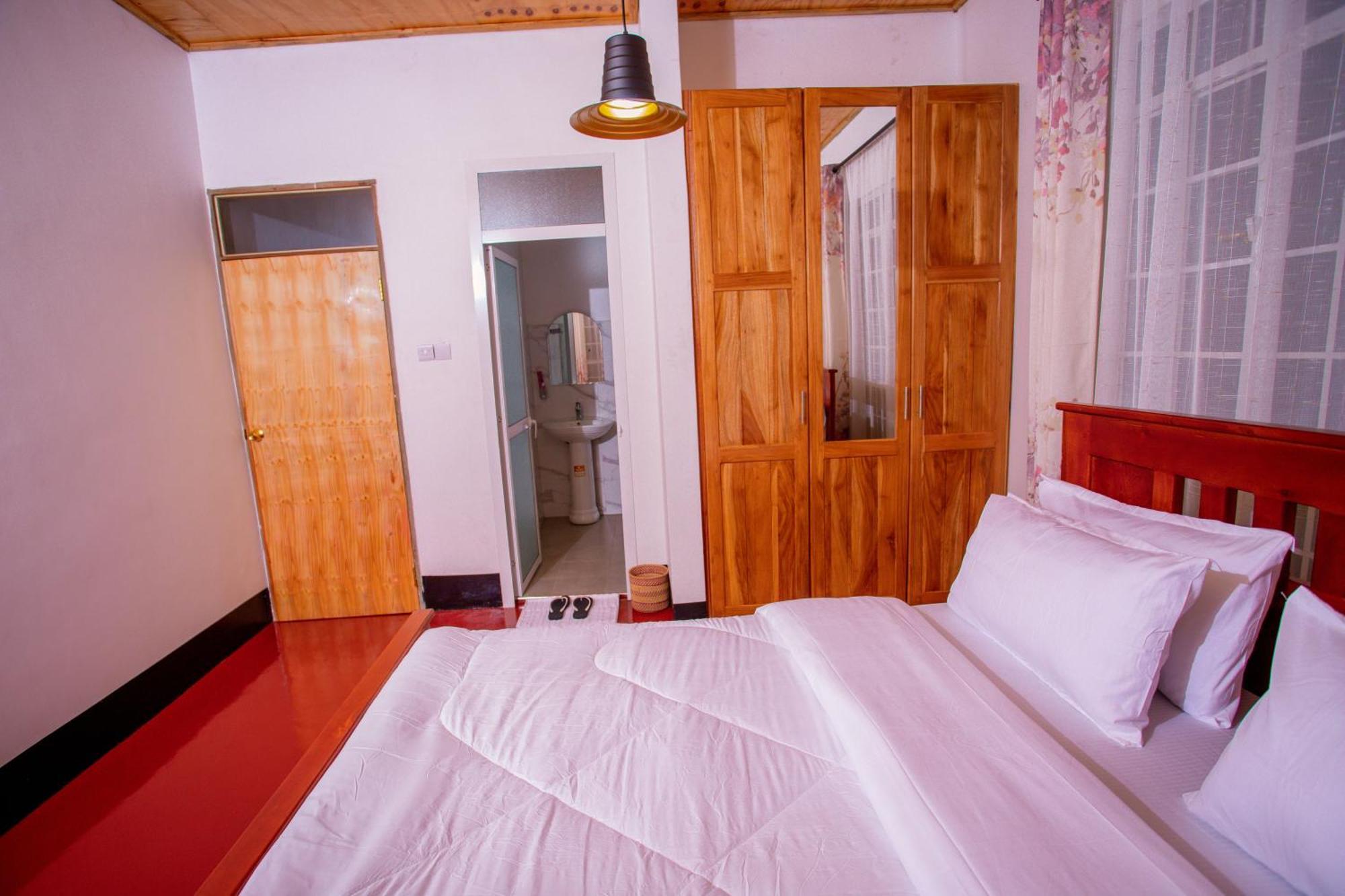 Royal Homestay Moshi Extérieur photo