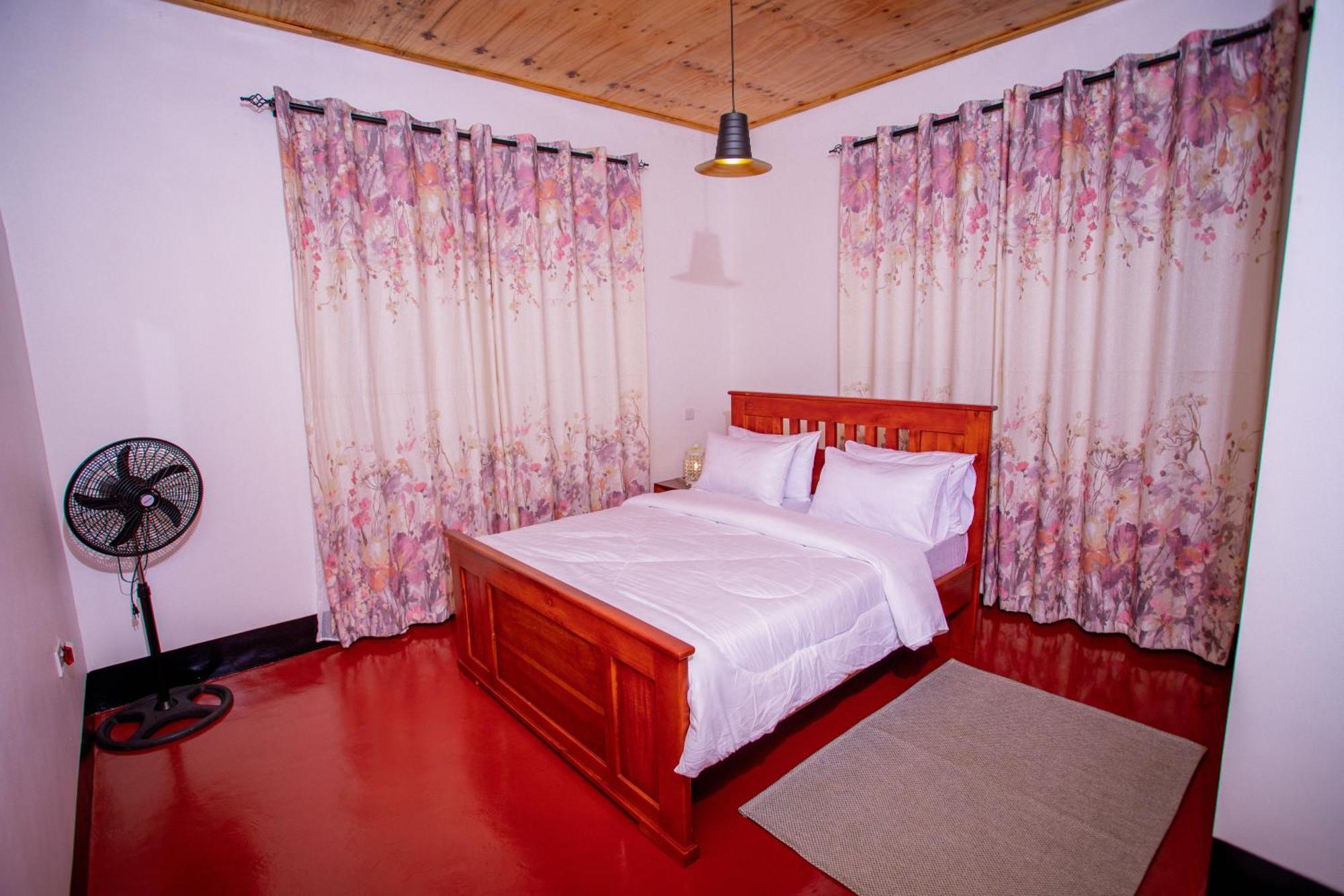 Royal Homestay Moshi Extérieur photo