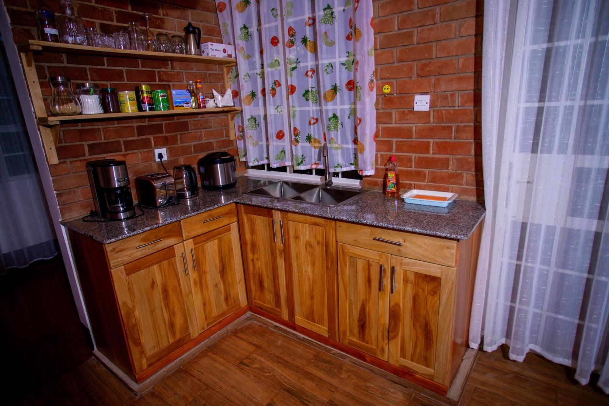 Royal Homestay Moshi Extérieur photo
