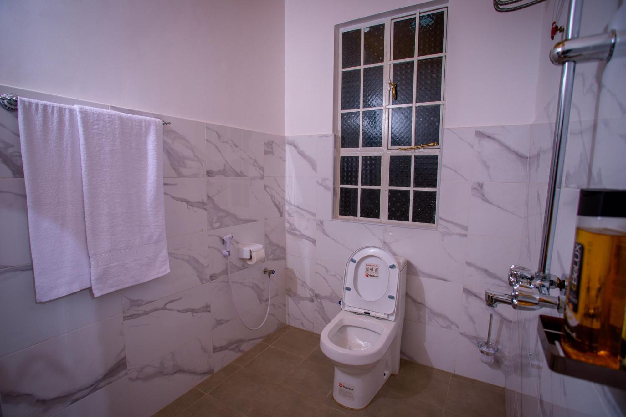Royal Homestay Moshi Extérieur photo