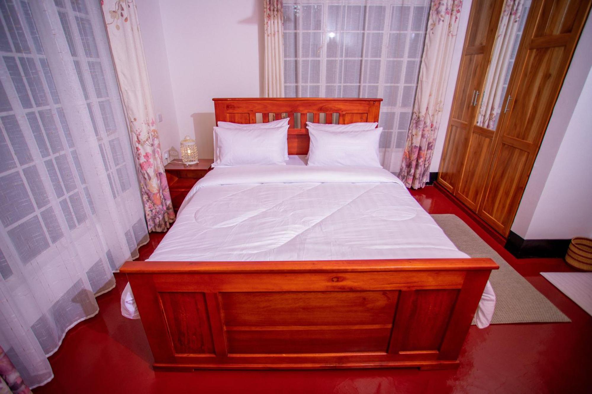 Royal Homestay Moshi Extérieur photo