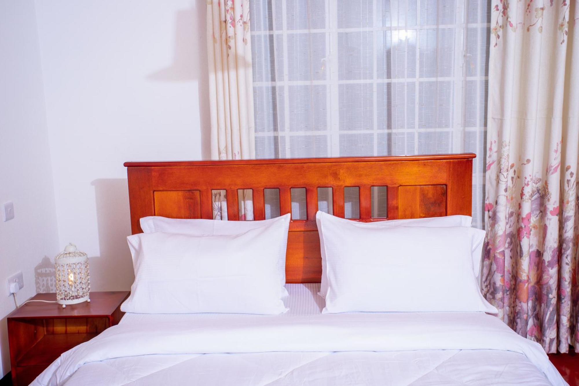 Royal Homestay Moshi Extérieur photo