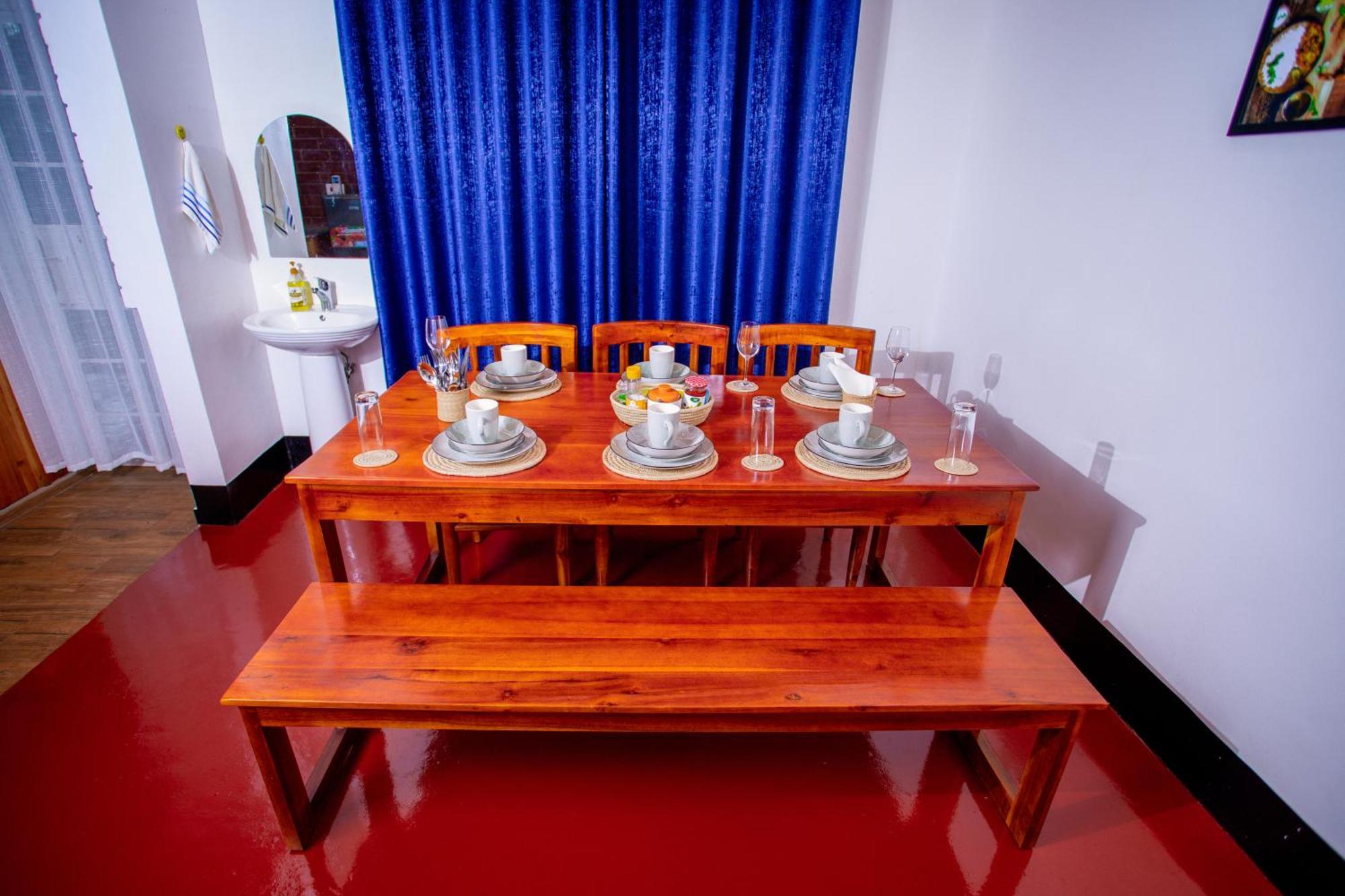 Royal Homestay Moshi Extérieur photo