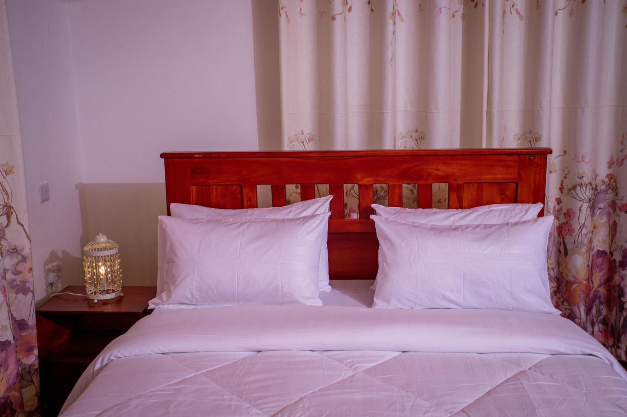 Royal Homestay Moshi Extérieur photo